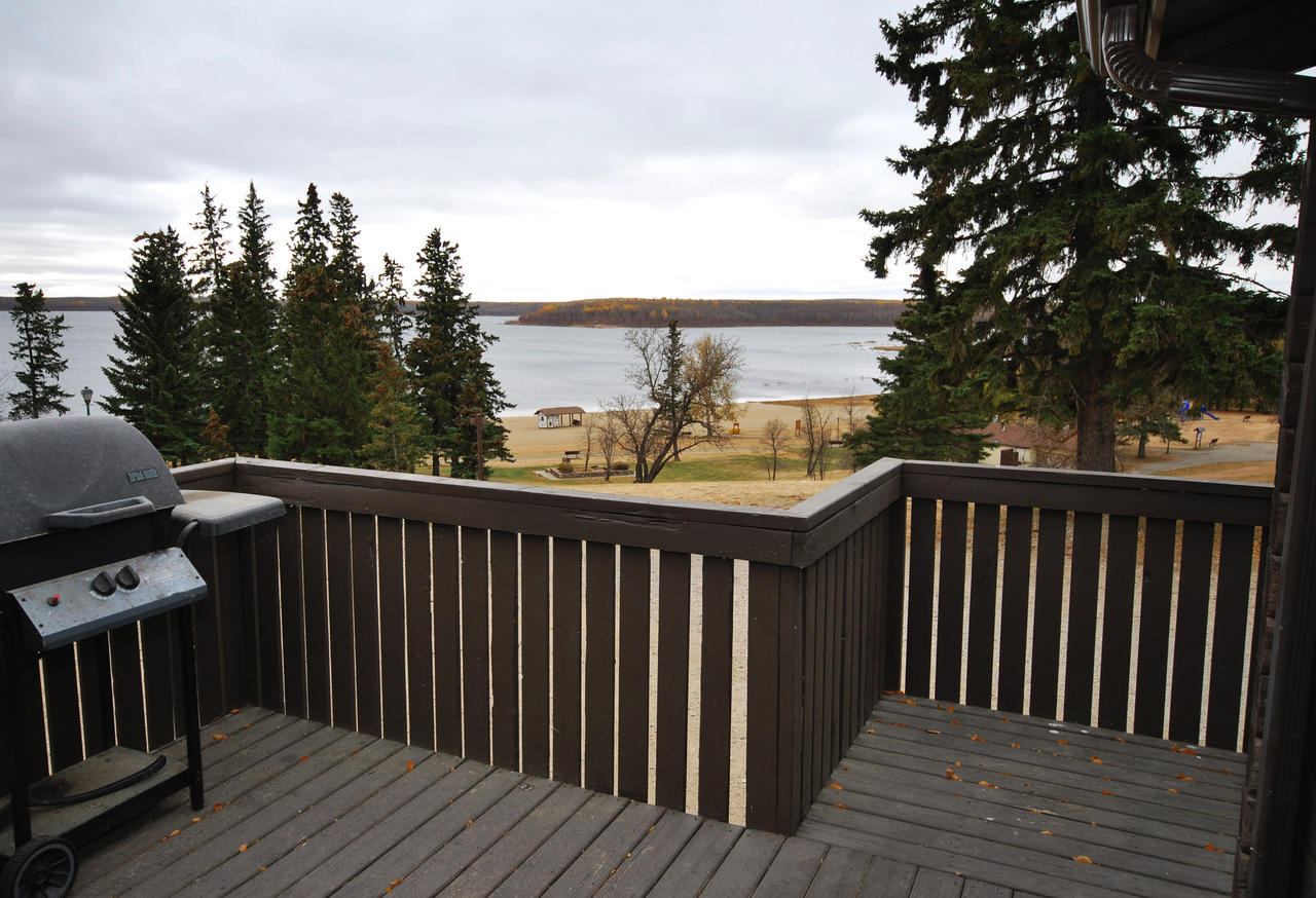 Kenosee Inn & Cabins Kenosee Park Екстер'єр фото