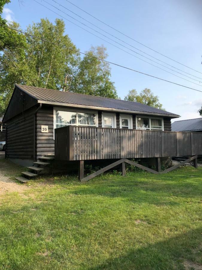 Kenosee Inn & Cabins Kenosee Park Екстер'єр фото